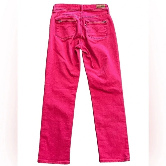 Levi’s Demi Curve Silhouette Classic Rise Slim  Leg Fuchsia Jeans Size 26 - Picture 3 of 9